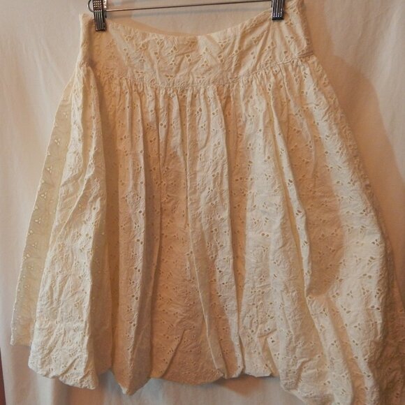 *Loved Cream Colored Eyelet Skirt.. - Picture 1 of 4